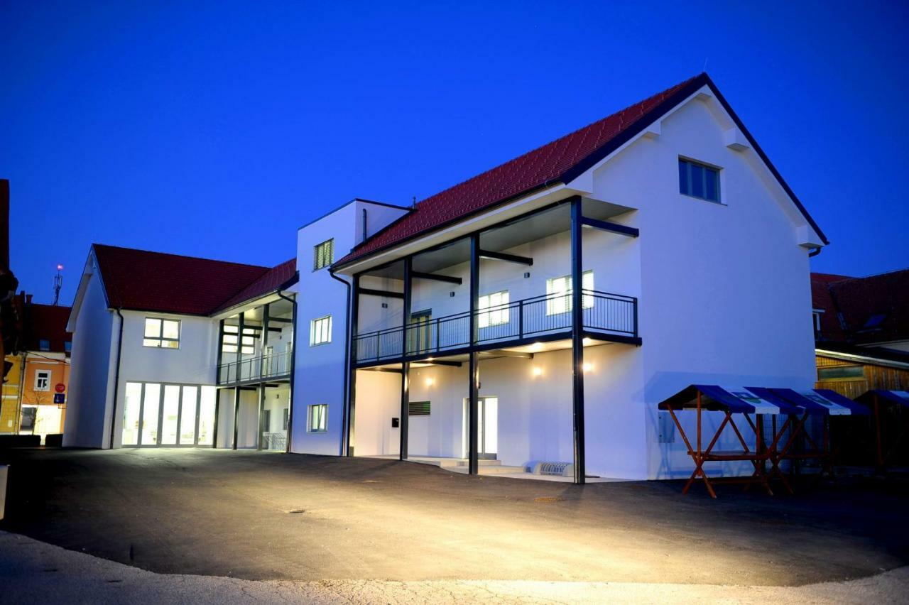Hostel Ormoz 外观 照片